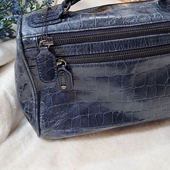 NWOT Alice + Olivia distressed Leather Bag EXCELLENT QUALITY - Picture 9 of 16